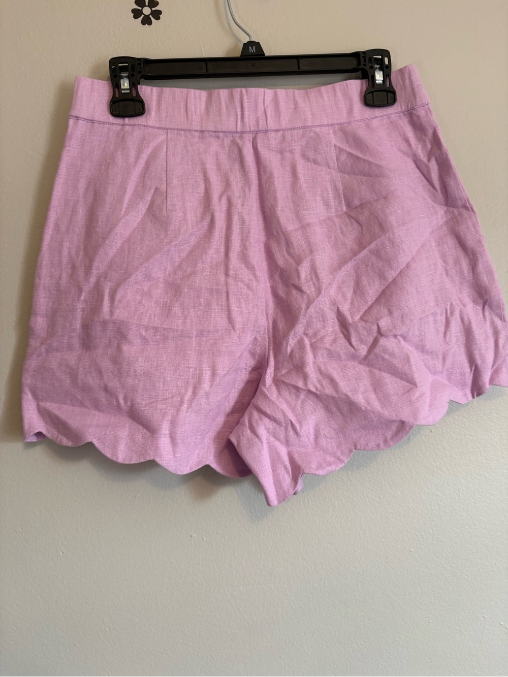 Abercrombiez & Fitch Lilac Scalloped Hem Shorts
